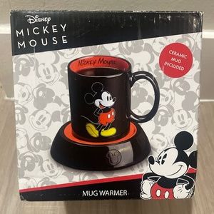 NIB Disney Mickey Mouse Mug Warmer with 10oz Ceramic Mickey Mouse Mug